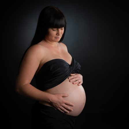 Photo studio futur maman - Fanny Dumaine