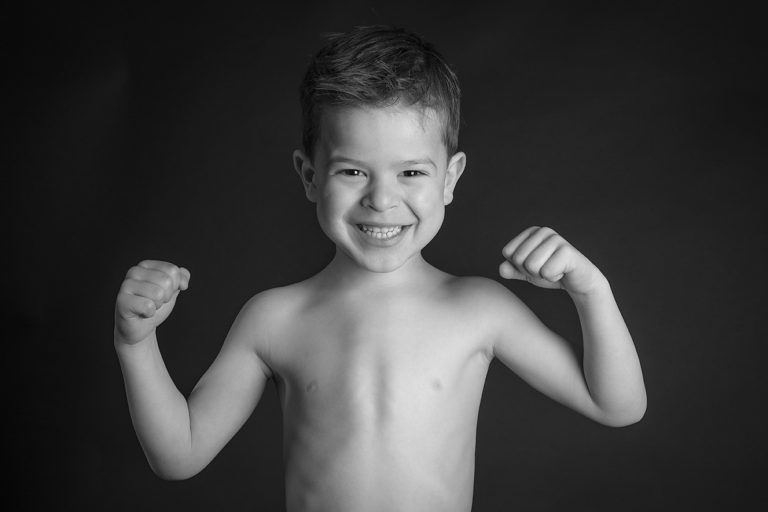 Portrait enfant en studio à Rumilly, proche d'Annecy