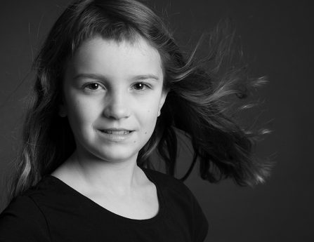 Séance portrait enfant noir et blanc